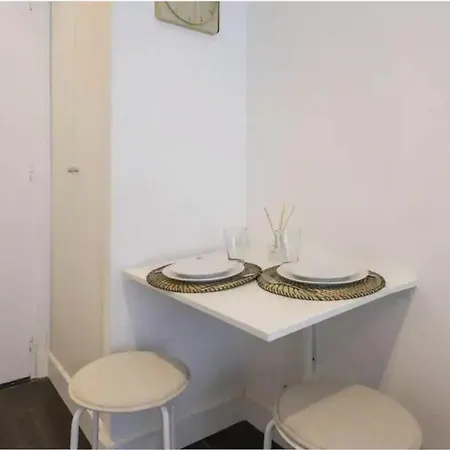 Diderot Nation Magnifique Studio 2p * Paris